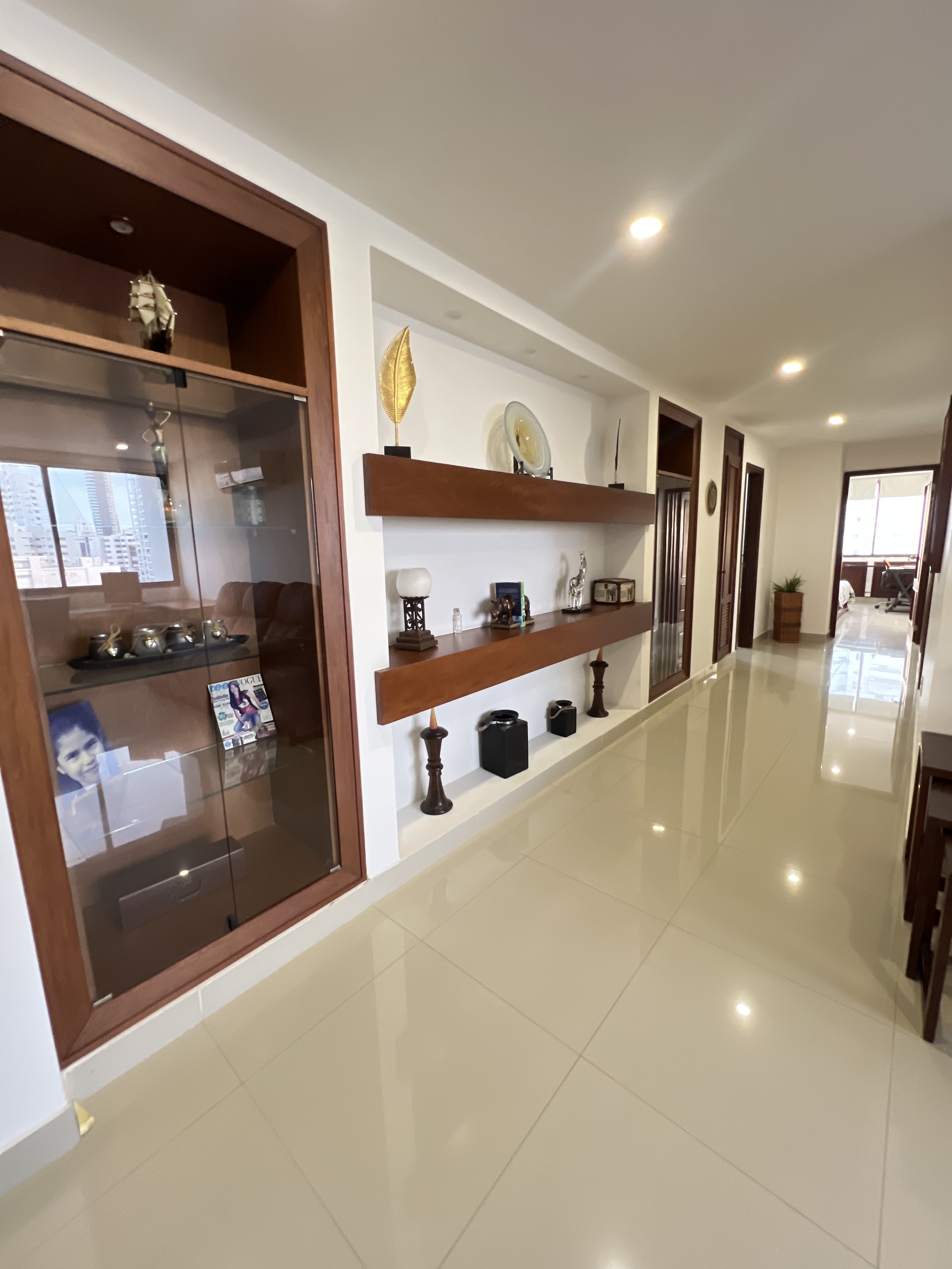 APARTAMENTO EN BOCAGRANDE EDIFICIO IPANEMA - Imagen 8